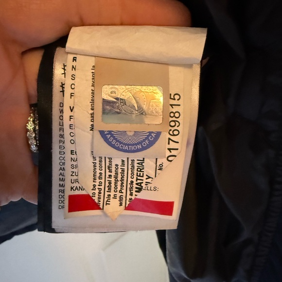 Canada Goose Women's Dark Blue Puffer Coat - Picture 8 of 12